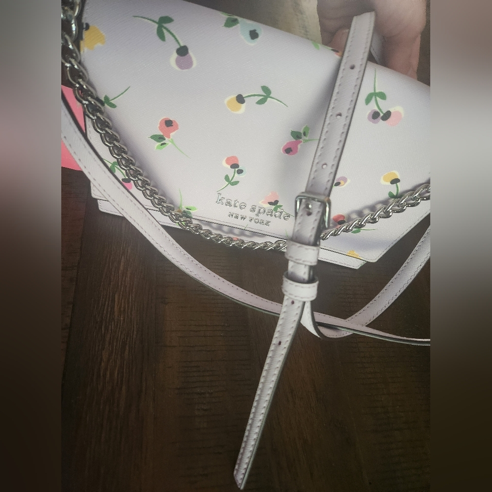 Kate Spade Pink Crossbody Bag with Floral Design - Picture 2 of 16
